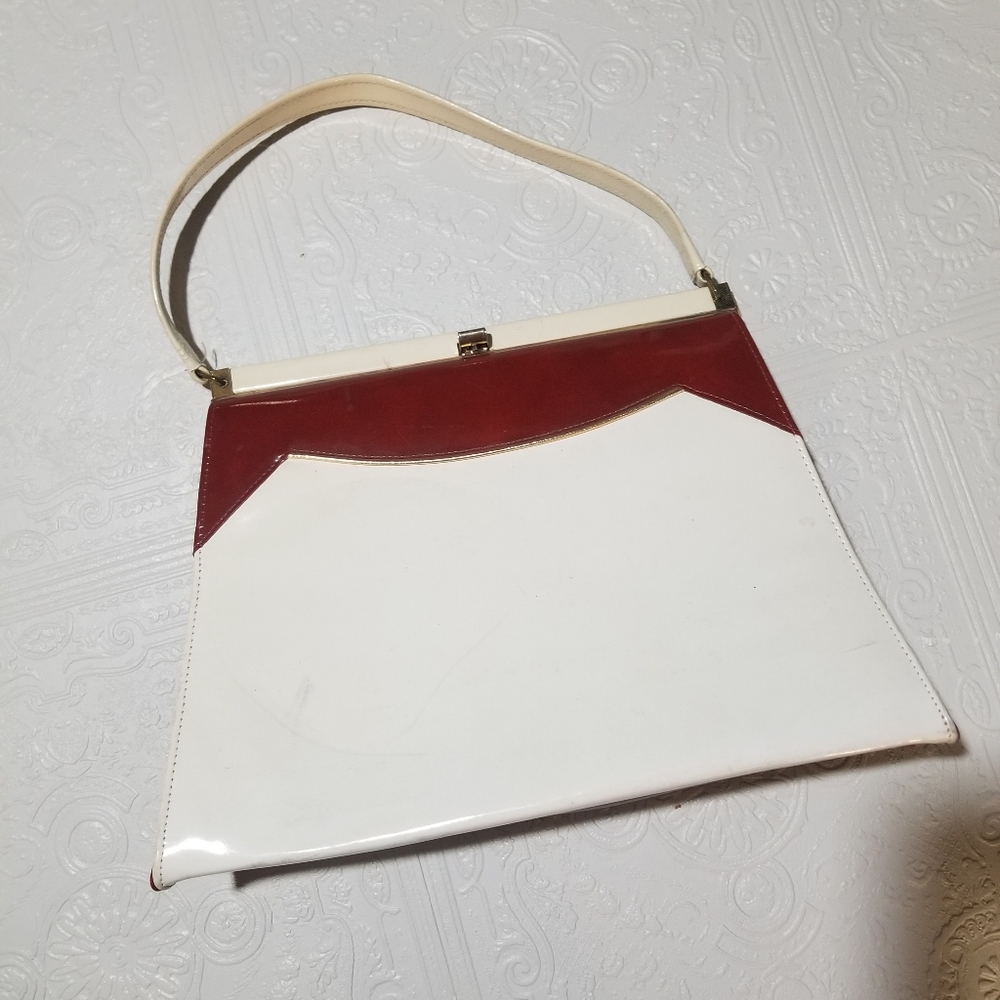 Elegant White and Red Handbag